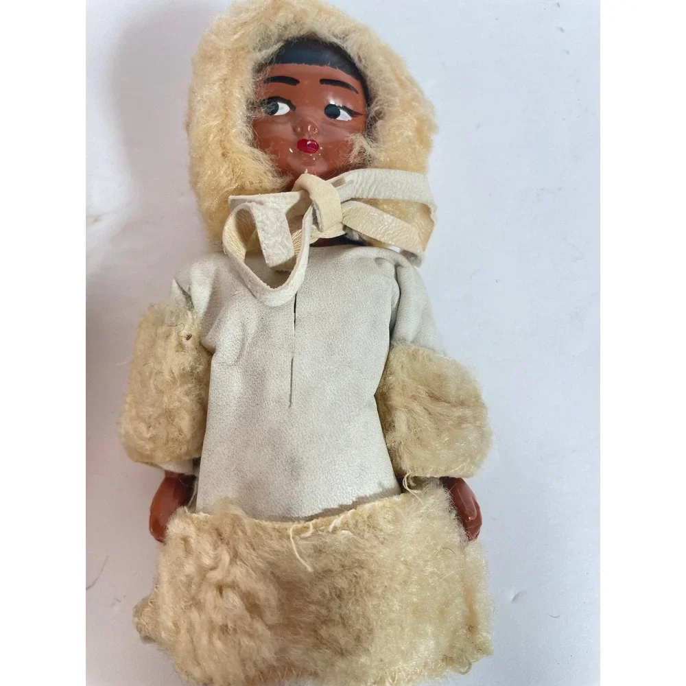 Vintage Inuit Eskimo Doll Pair 11